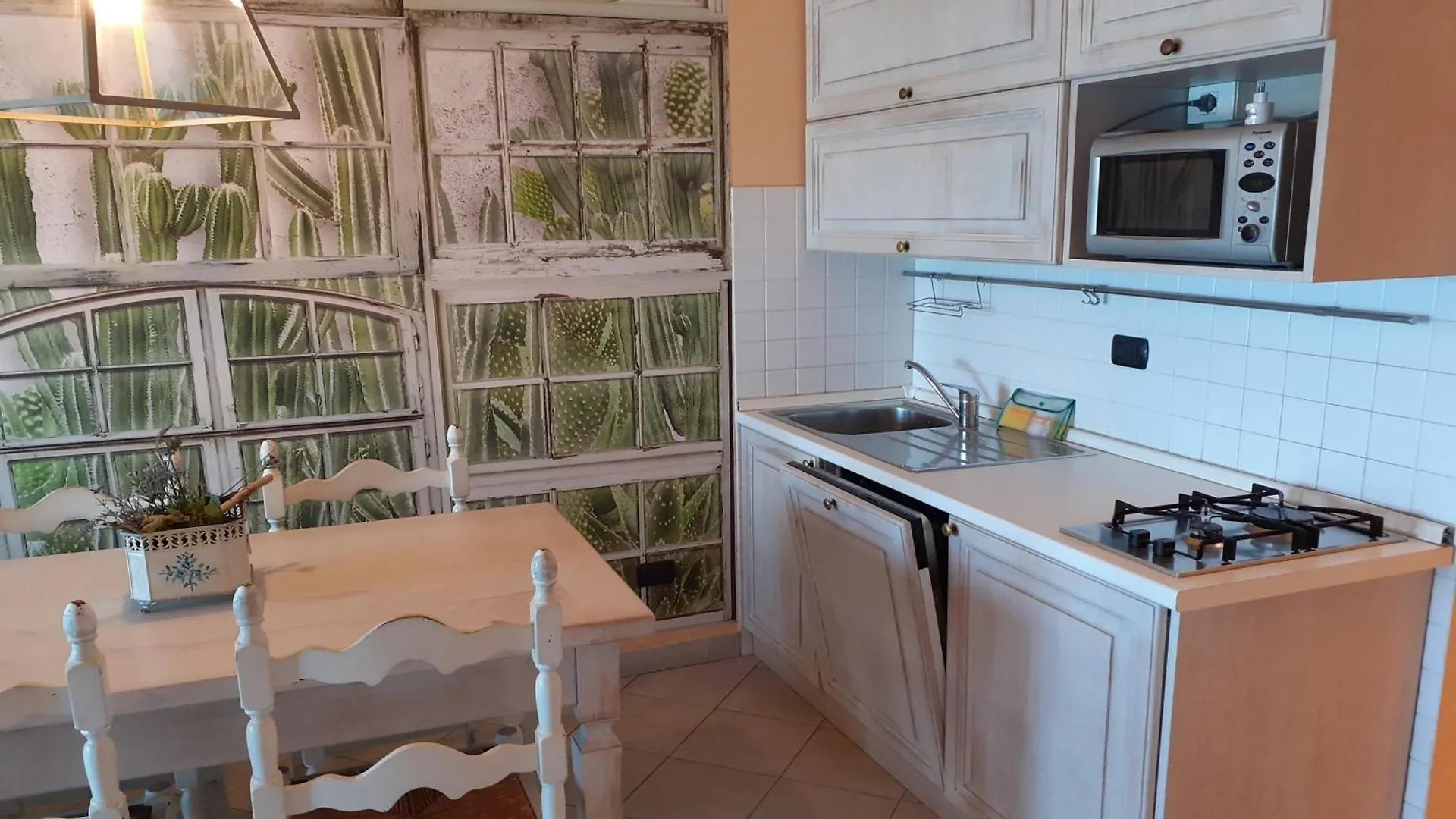 Laigueglia Beach - Happy Rentals 0*,